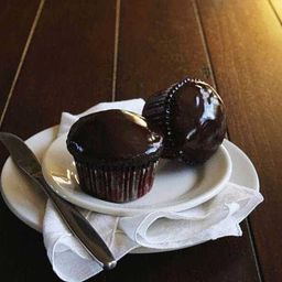 Dark Chocolate Cupcakes with Blackberry Filling and Chocolate Ganache