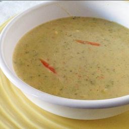 Gluten-Free Cheesy Broccoli Soup Recipe