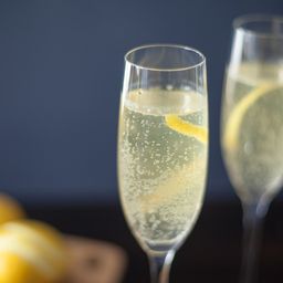 French 75: A Champagne Cocktail for Gin and Champagne Fans | The Drink Blog