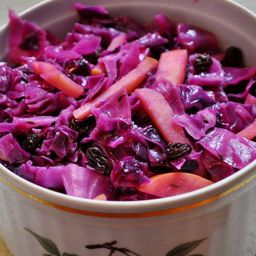 Braised Red Cabbage with Apples and Raisins Recipe