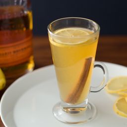 Hot Toddy: A Hot Drink to Warm You Up | The Drink Blog