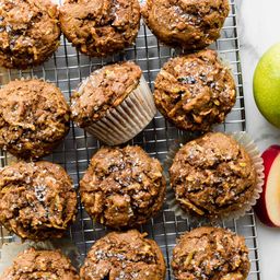 Healthy Whole Wheat Apple Muffins