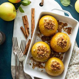 Simple Baked Apples Recipe | My Baking Addiction
