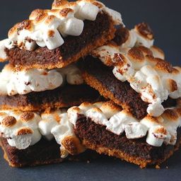 S&#39;mores Brownie Bars Recipe