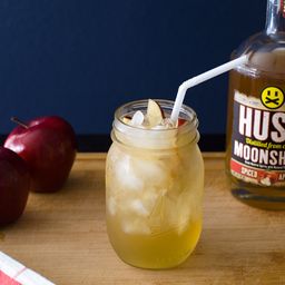 Hushed Caramel Apple - A Moonshine Infused Cocktail | The Drink Blog