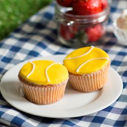 Tennis Lemon Curd Cupcakes Recipe | How to Make Tennis Lemon Curd Cupcakes