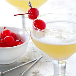 Pineapple Upside Down Cake Cocktail | My Baking Addiction