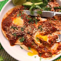 Quick and Easy Huevos Rancheros With Tomato-Chile Salsa