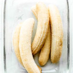 How to Freeze &amp; Thaw Bananas for Baking