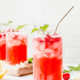Raspberry Lemonade Recipe | My Baking Addiction